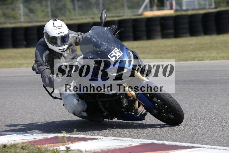 /Archiv-2025/49 26.08.2025 Cornu Master School ADR/gruen-vert/55